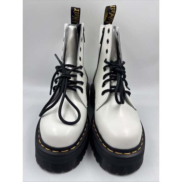 Dr. Martens Jadon 8-Eye Leather Chunky Platform Boot White Women Size 8 NEW - Picture 2 of 16